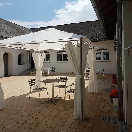 Artemis Farm Apartment4 شقة