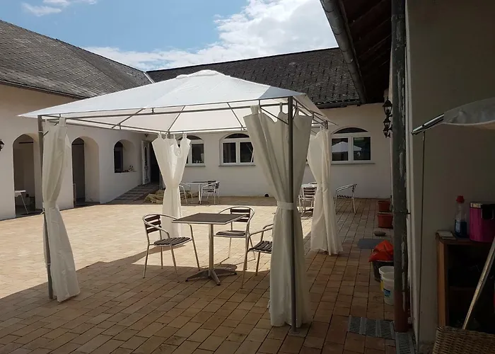 Artemis Farm Apartment4 شقة